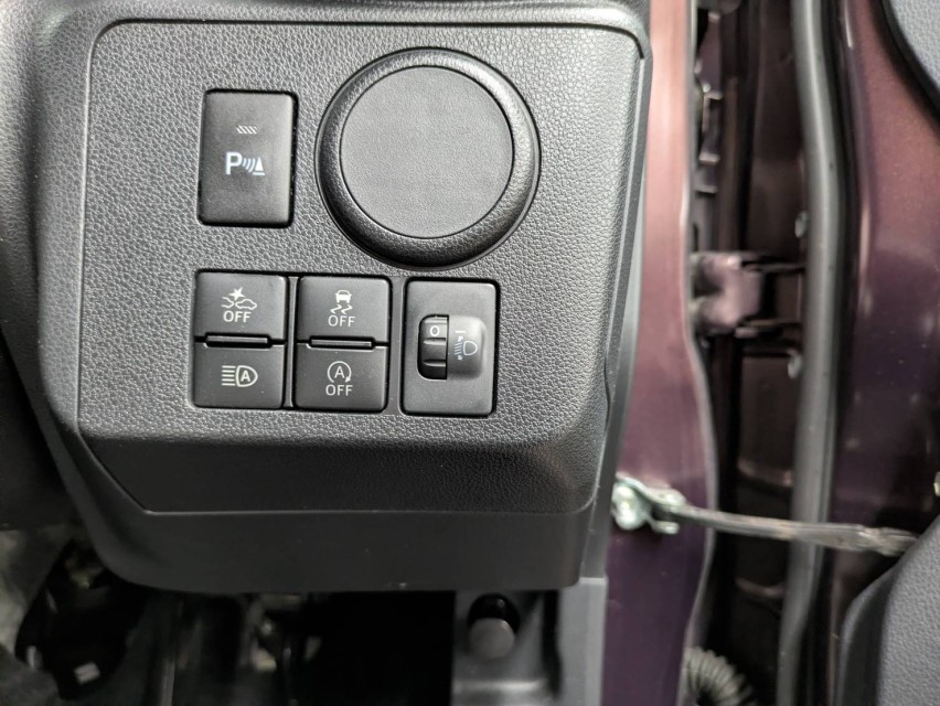 ダイハツ ミライース 28枚目