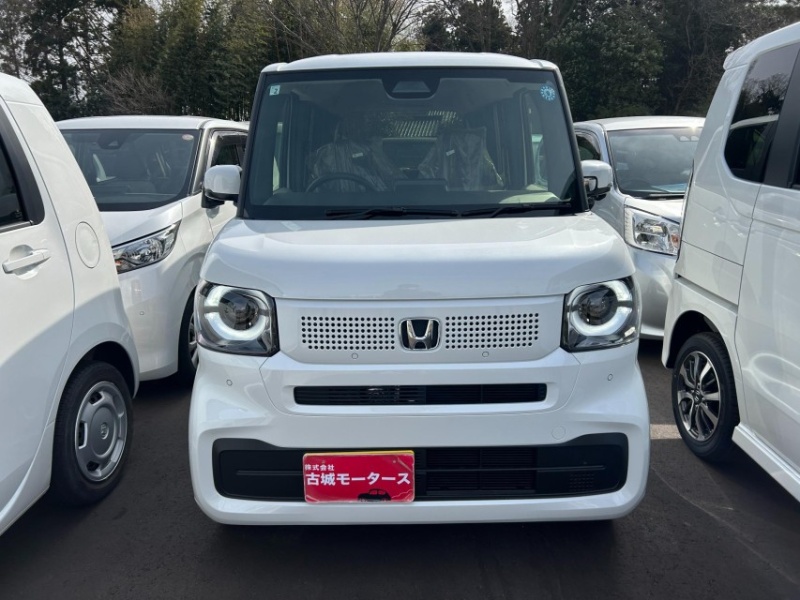ホンダ N BOX 2枚目