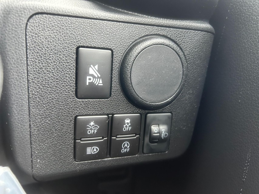 ダイハツ ミライース 28枚目