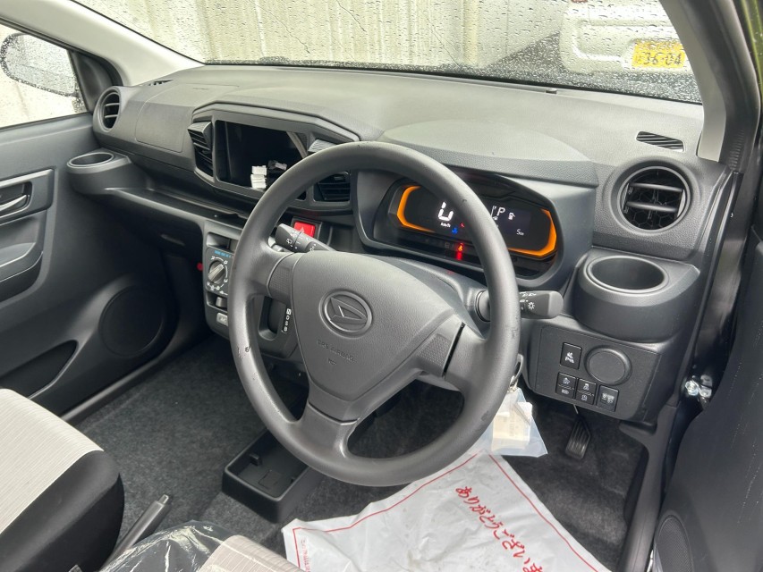 ダイハツ ミライース 29枚目