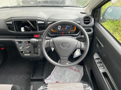 ダイハツ ミライース 32枚目