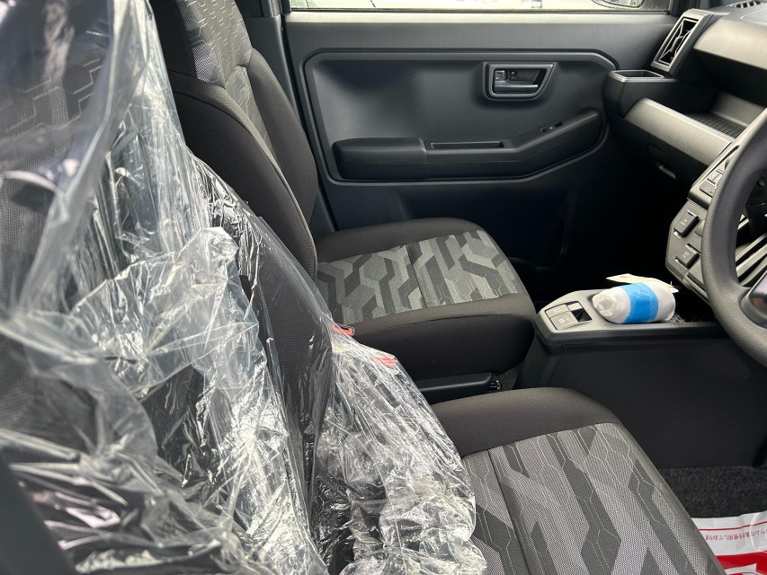 ダイハツ タフト 3枚目