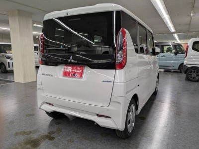 三菱 eKスペース 13枚目