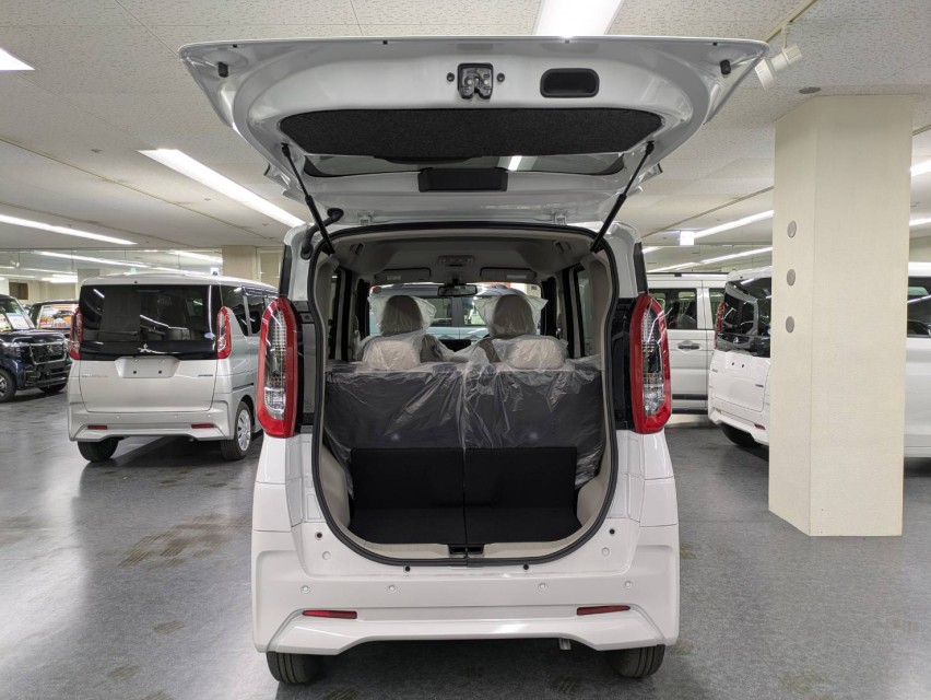 三菱 eKスペース 15枚目