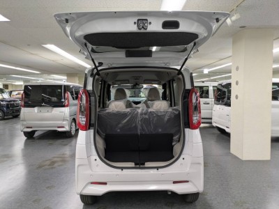 三菱 eKスペース 15枚目