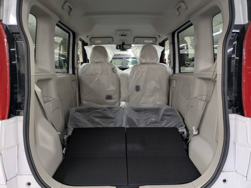 三菱 eKスペース 18枚目