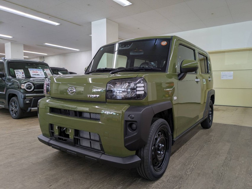 ダイハツ タフト 4枚目