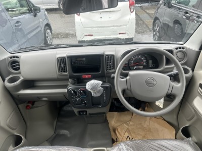 ニッサン NV100クリッパー 25枚目