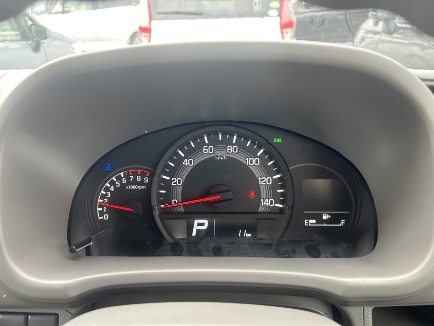 ニッサン NV100クリッパー 10枚目