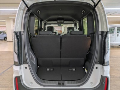 ホンダ N BOX 16枚目