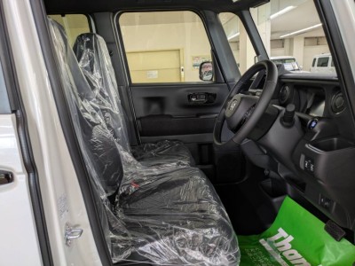 ホンダ N BOX 2枚目