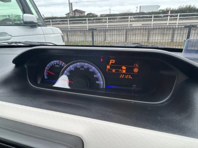 スズキ ワゴンR 13枚目