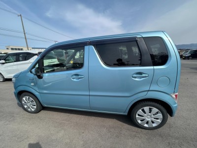 スズキ ワゴンR 13枚目