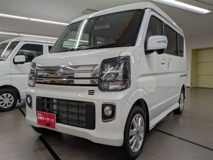 ニッサン クリッパーリオ 1枚目