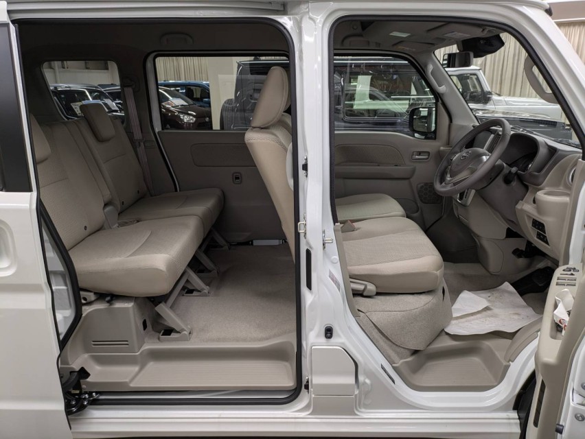 ニッサン クリッパーリオ 23枚目