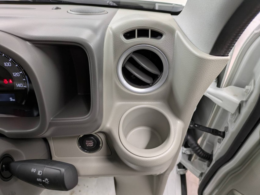 ニッサン クリッパーリオ 33枚目