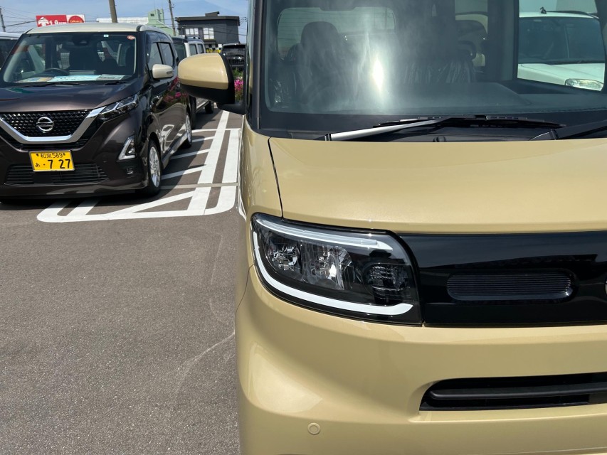 ダイハツ タント 4枚目