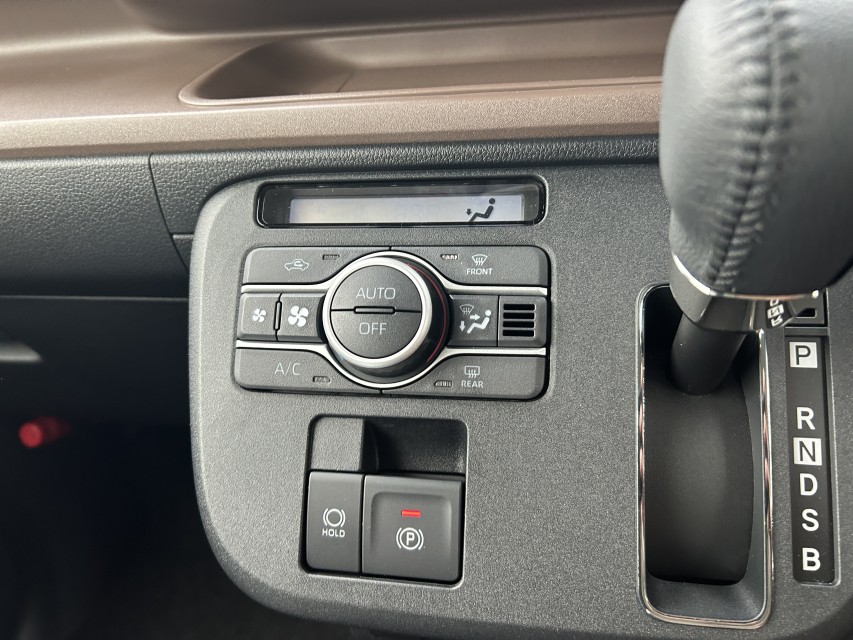 ダイハツ ムーヴキャンバス 12枚目