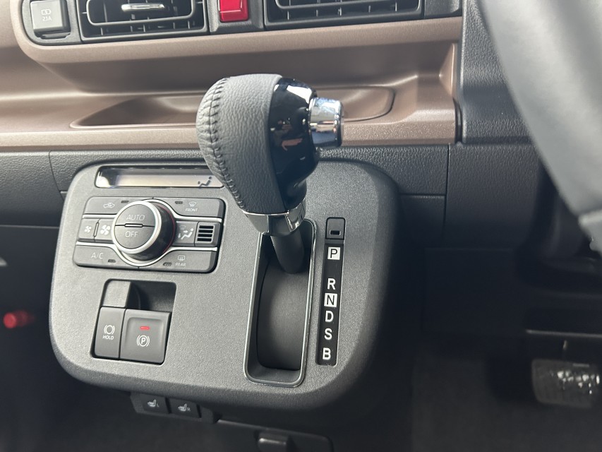 ダイハツ ムーヴキャンバス 13枚目