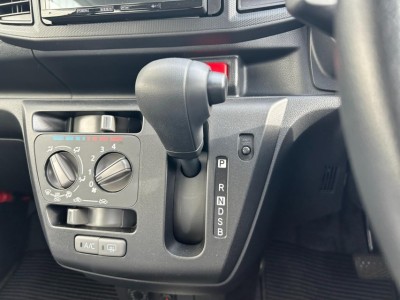 ダイハツ ミライース 14枚目