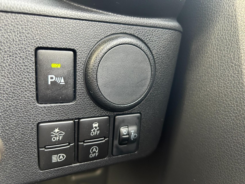 ダイハツ ミライース 18枚目