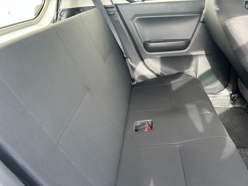 ダイハツ ミライース 21枚目