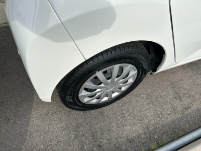 ダイハツ ミライース 9枚目