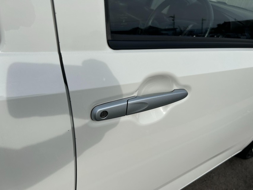 ダイハツ ミライース 10枚目