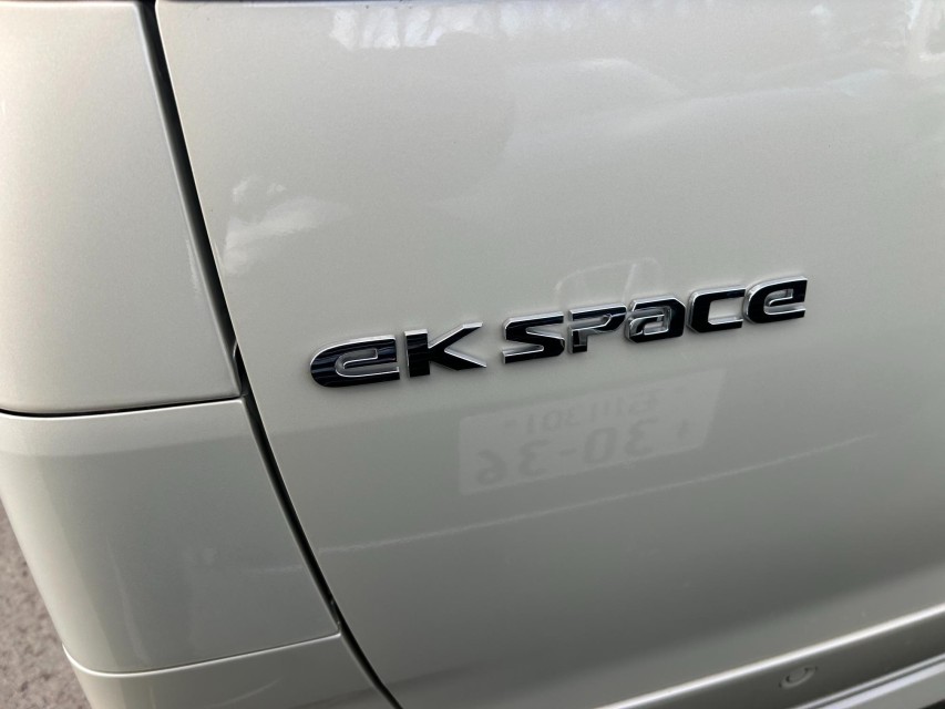 三菱 eKスペース 6枚目