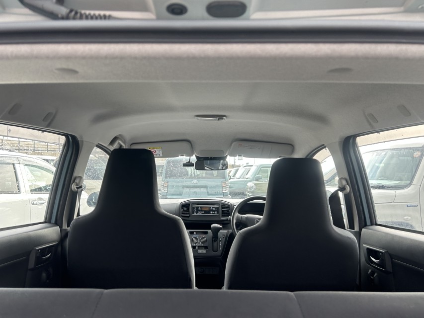 ダイハツ ミライース 12枚目