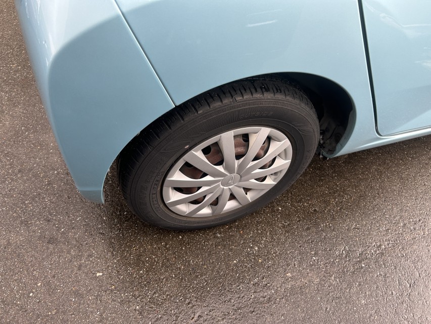 ダイハツ ミライース 13枚目