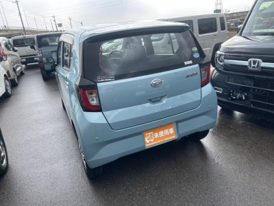 ダイハツ ミライース 8枚目