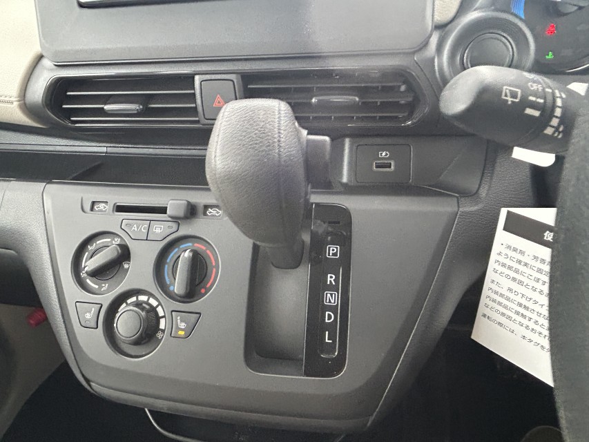 三菱 eKワゴン 13枚目