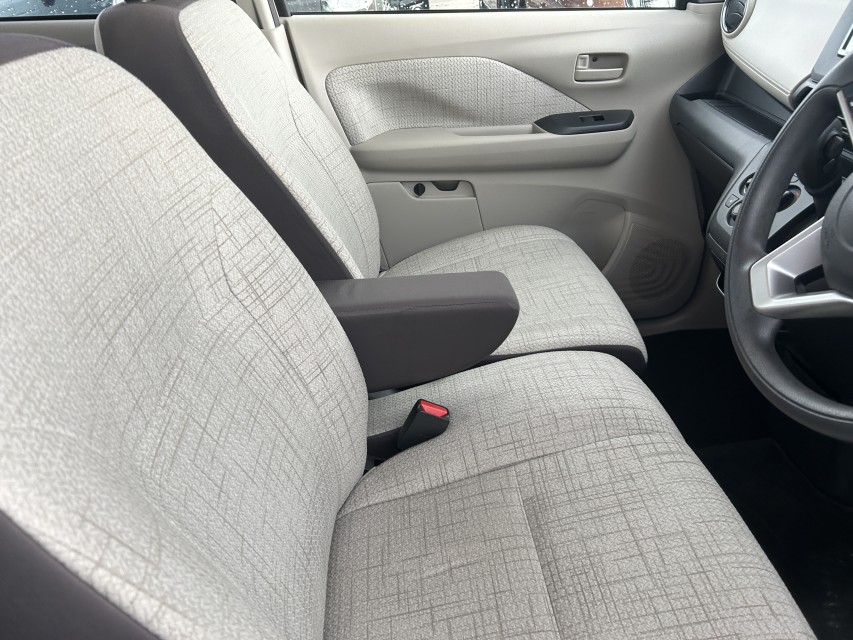 三菱 eKワゴン 24枚目