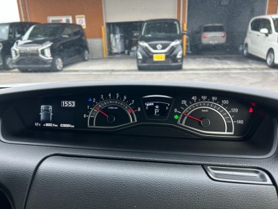 ホンダ N BOX 13枚目