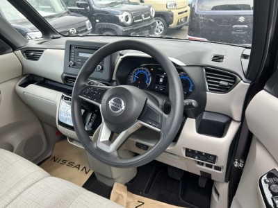 ニッサン ルークス 25枚目