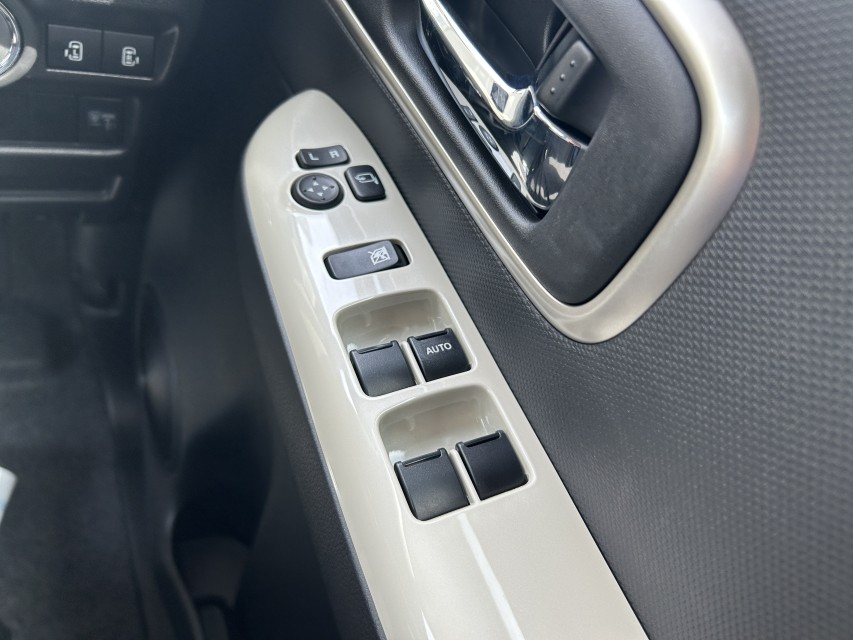 スズキ ワゴンRスマイル 35枚目