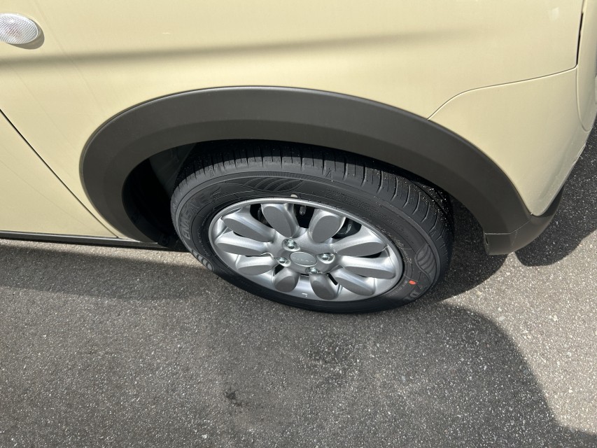 スズキ アルトラパン 19枚目