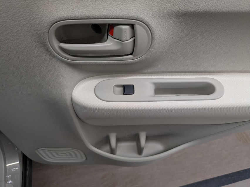 スズキ アルトラパンLC 20枚目