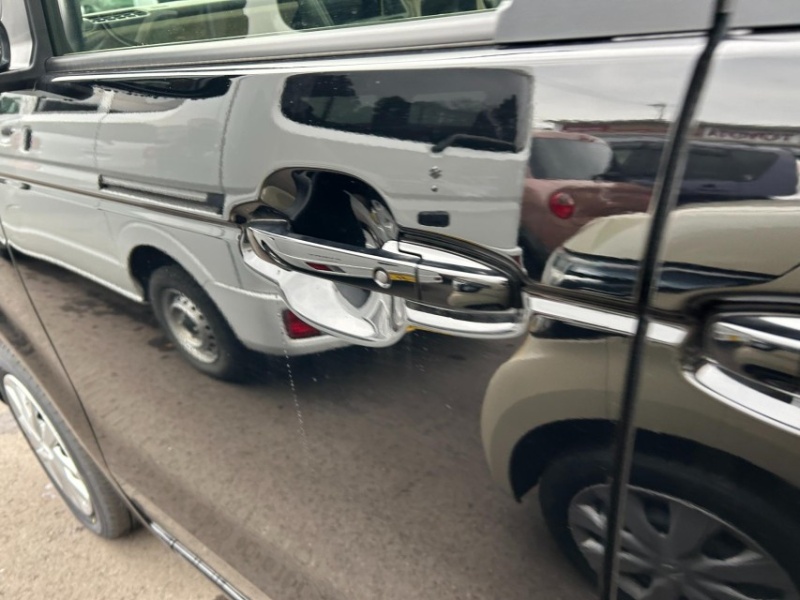 ホンダ N BOX 18枚目