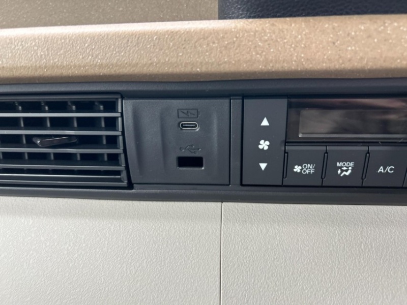 ホンダ N BOX 28枚目