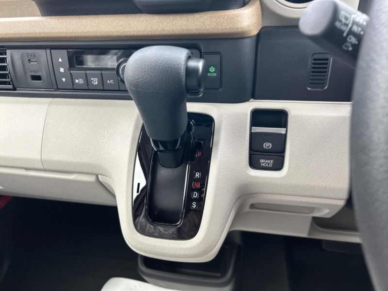 ホンダ N BOX 29枚目