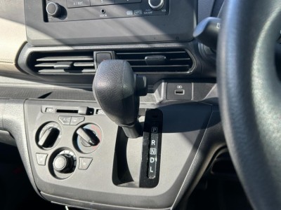 三菱 eKワゴン 16枚目