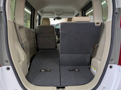 ホンダ N BOX 18枚目