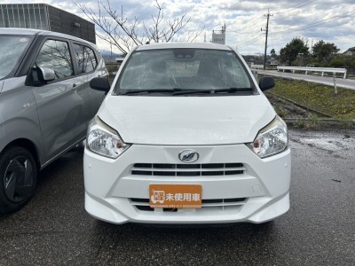 ダイハツ ミライース 5枚目