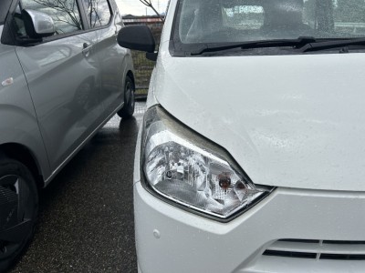ダイハツ ミライース 7枚目