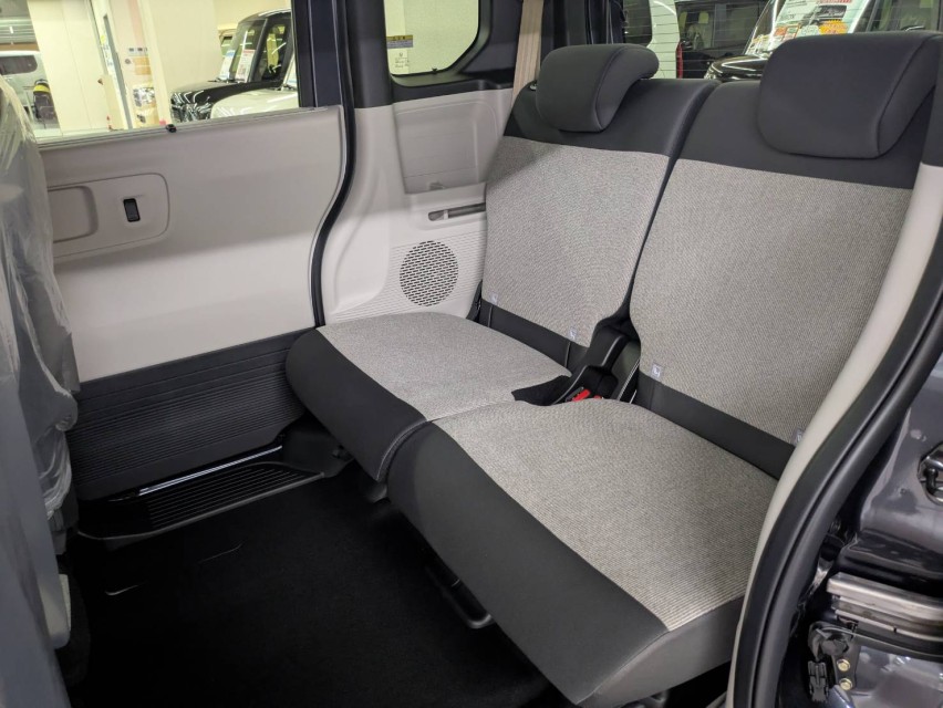 ホンダ N BOX 18枚目