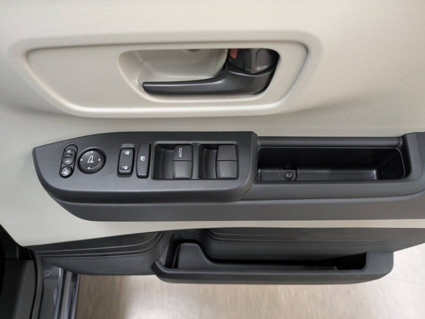 ホンダ N BOX 26枚目