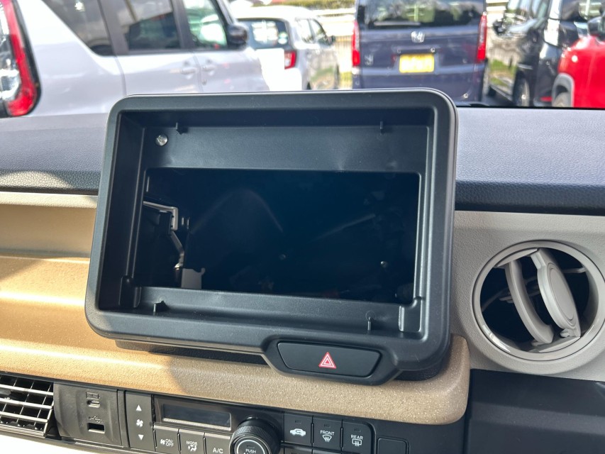 ホンダ N BOX 27枚目