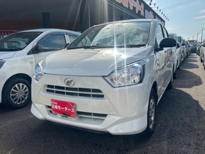 ダイハツ ミライース